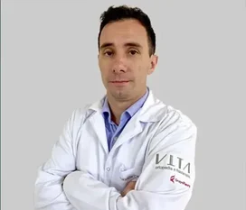 Dr. Claudio Cazarini